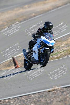 media/Feb-05-2023-Classic Track Day (Sun) [[c35aca4a42]]/Group 2/session 4 turn 4/